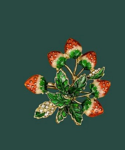 Vintage σμάλτο φράουλα καρφίτσες Φρούτα λουλούδι Strawberry Girl Μαργαριτάρι καρφίτσα Μεταξωτό μαντίλι πόρπη Ρούχα Αξεσουάρ τσάντα καπέλων DIY