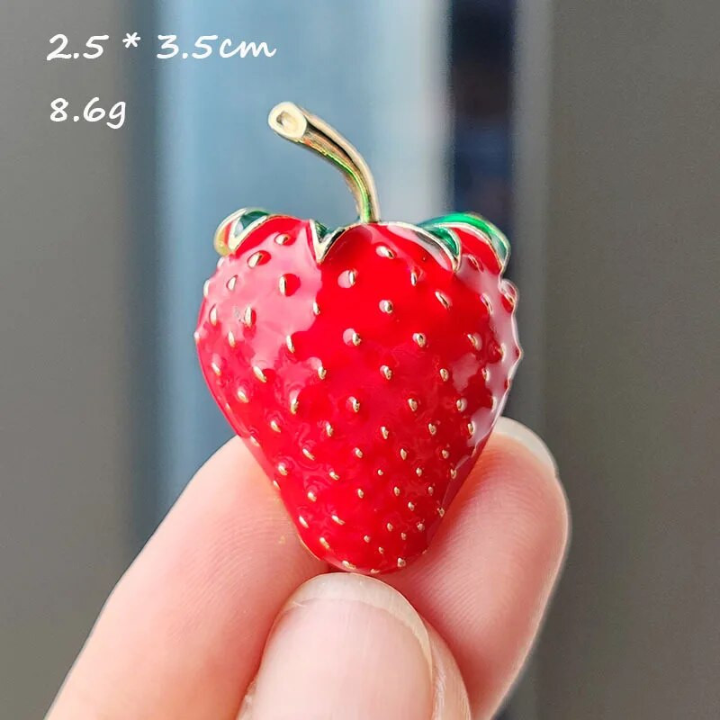 Vintage σμάλτο φράουλα καρφίτσες Φρούτα λουλούδι Strawberry Girl Μαργαριτάρι καρφίτσα Μεταξωτό μαντίλι πόρπη Ρούχα Αξεσουάρ τσάντα καπέλων DIY