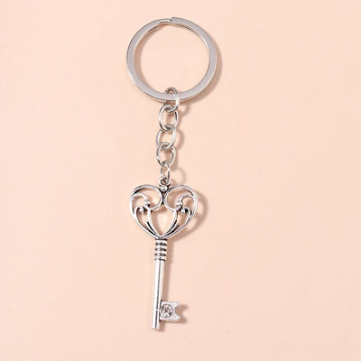 Jauki sakausējuma tauriņi atslēgu piekariņi metāla dzīvnieku atslēgu piekariņi kuloni atslēgu turētājam rokassomu dekoru piekariņi DIY rotaslietas dāvanas