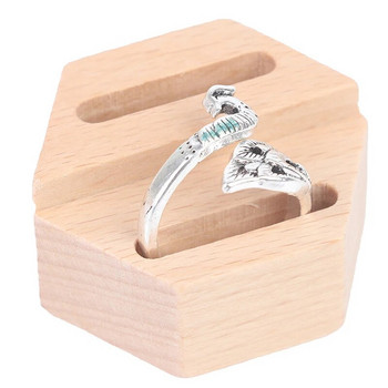 Επαναχρησιμοποιήσιμη ρουστίκ βάση δαχτυλιδιού από φυσικό ξύλο, αξεσουάρ κοσμημάτων Εξάγωνο μικρό δαχτυλίδι, επιτραπέζιο Vintage κομψή βάση οθόνης