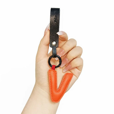 A līdz Z PU ādas sākuma burtu atslēgu piekariņš sievietēm Mode karikatūra konfekšu krāsu soma Tālruņa kulons automašīnas atslēgu piekariņš rotaslietas dāvanas