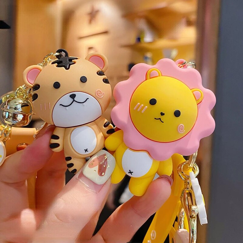 Radošs modes oriģināls dzīvnieku ģimenes atslēgu piekariņš, sieviešu piekariņš grāmatu somām