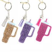 1tk Uus toode Inspireeritud Tumbler Cup võtmehoidja Glitter akrüül kingitus tassi armastajale