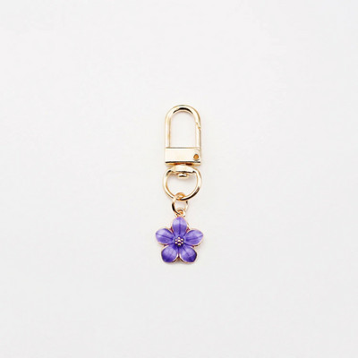 Skaists Sakura ziedu atslēgu piekariņš, emalja violets zaļš rozā balts melns sieviešu atslēgu piekariņš