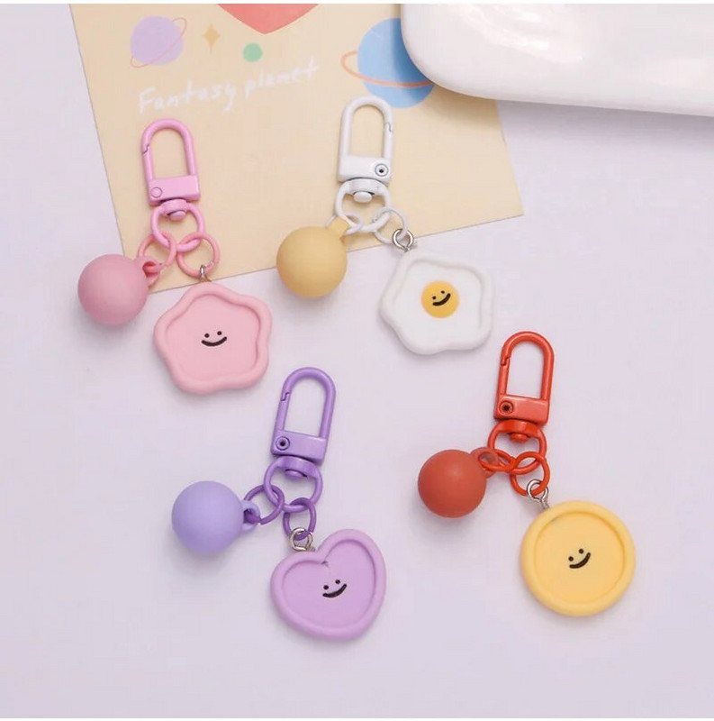 Jauns jauks smaidošs sejas sveķu atslēgu piekariņš Sirds Zieds Mākoņu soma kulons DIY Aksesuāri Konfektes Krāsa Atslēgu piekariņi Dekorācijas Rotaslietas