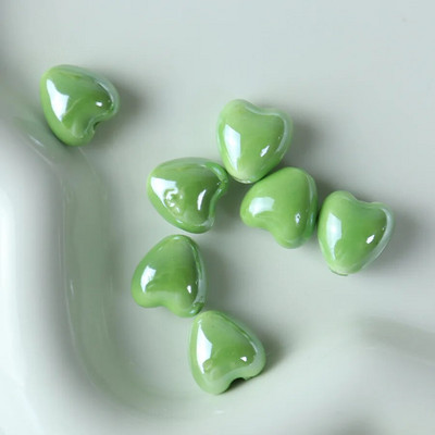 10 tk 12 mm südamekujulised läikivad läikivad keraamilised helmed portselanist lahtised vahehelmed ehete valmistamiseks DIY käevõru kaelakee käsitöö