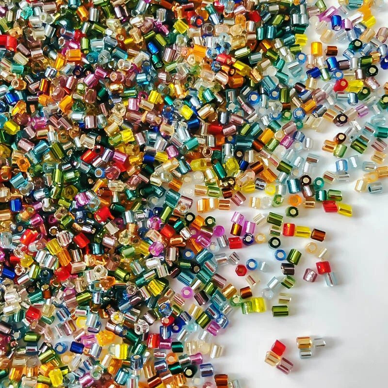 2mm Γυάλινοι σπόροι Χαλαρές Χάντρες Ασημί Χρώμα Εσωτερικό Μακρύ Σωλήνα Γούρια DIY Craft Βραχιόλι Κοσμήματα Προμήθειες Κατασκευής Κολιέ Αξεσουάρ