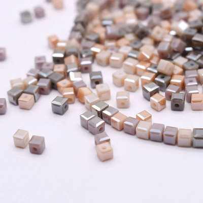 Rozā pur krāsa 3 4 5 mm čehu stikla kristāla krelles kubs kvadrātveida kristāla krelles piekariņi krāsa konfekšu sēklu krelles DIY rotaslietas izgatavošanai