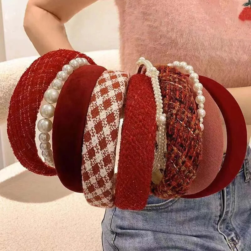 Nova vintage crvena ženska traka za glavu Vunena baršunasta traka za kosu Pokrivalo za kosu Obruč za kosu od spužve za djevojku sa strane Božićni dodaci za kosu