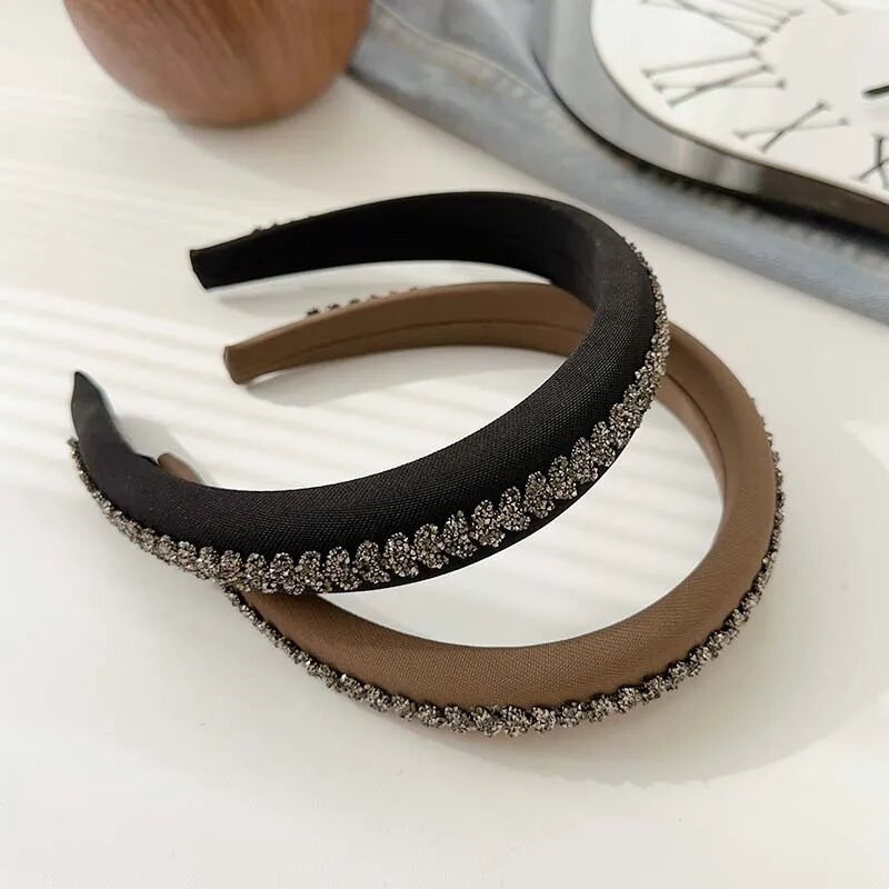 Rhinestone ķēdes galvas saite sievietēm Jauni matu aksesuāri Modes Bieza matu lente Masīva sieviešu āra matu rotājuma galvas lente