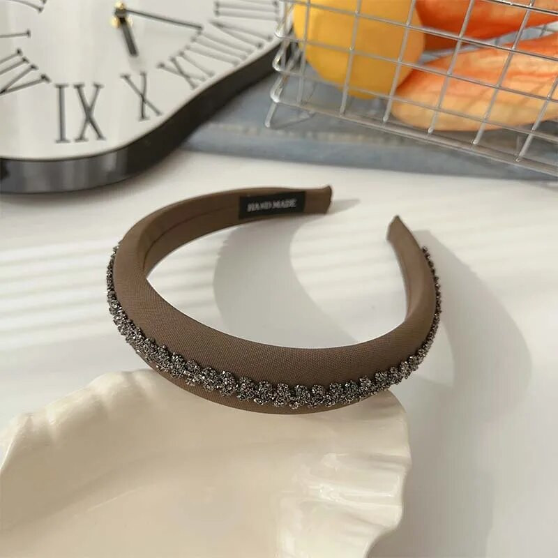 Rhinestone ķēdes galvas saite sievietēm Jauni matu aksesuāri Modes Bieza matu lente Masīva sieviešu āra matu rotājuma galvas lente