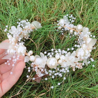 Pearl Crystal Vestuvių Plaukų Šukos Tiara Nuotakai Kalnų krištolas gėlių plaukų segtukai Vestuvių galvos papuošalai Papuošalai Plaukų papuošalai Priedai