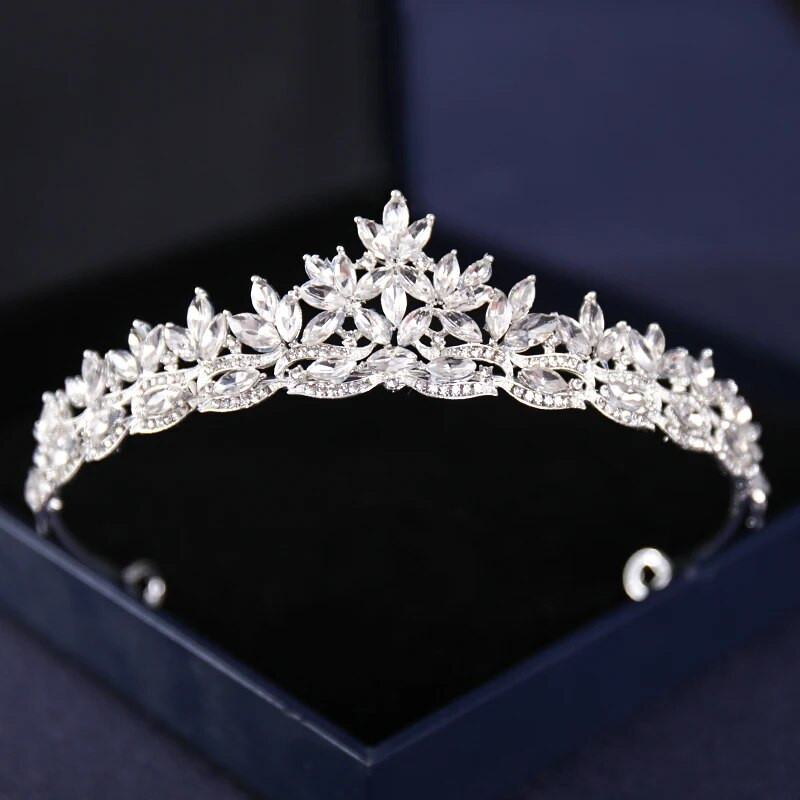 Ασημί Χρώμα Crysta Crowns and Tiaras Baroque Vintage Crown Tiara για Γυναικείες Διαδηλώσεις Νύφης Διαδήμων Γάμου Αξεσουάρ μαλλιών