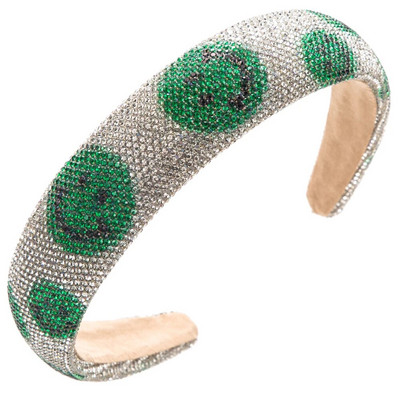 Κορεάτικη έκδοση μοντέρνων, μοντέρνων, ρετρό, αστραφτερών αξεσουάρ μαλλιών από πέτρινο στεφάνι από πέτρα πολυτελείας, χαμογελαστό πρόσωπο