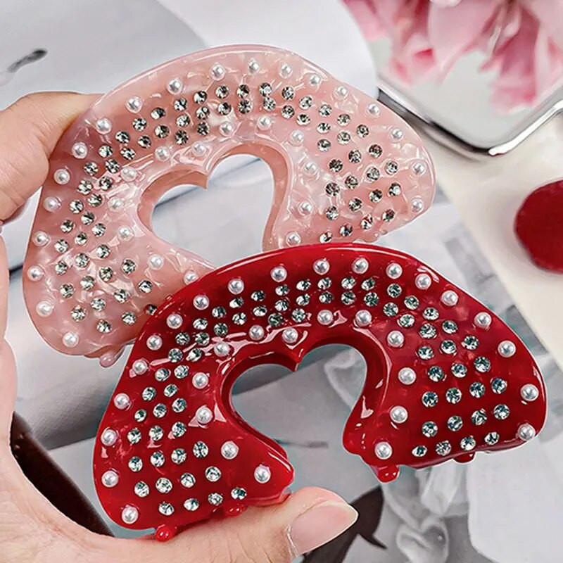 Caurspīdīga Rhinestone White Pearl pārspīlēt unikālas lūpas Yin Yang Tai Chi Heart Luksusa matu spīle sievietēm Meiteņu galvassegas JAUNUMS