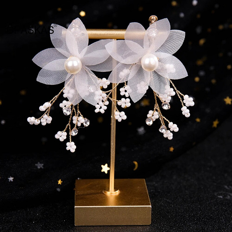 Tiaras Kõrvarõngakomplektid Pulmajuukse Aksessuaarid Naistele Lilled Rhinestone`ist Pärlipeapaelad Rippuvad Printsessi Pruudikroonid Ehted