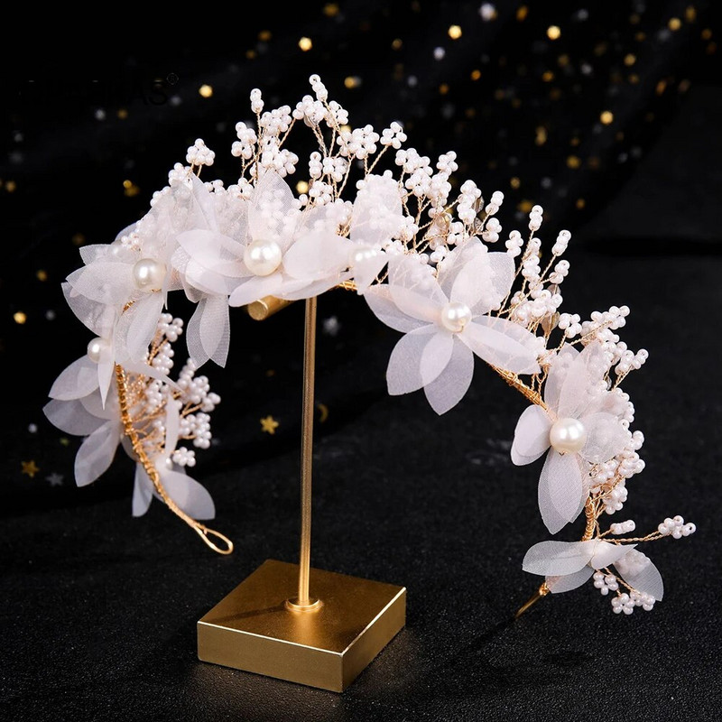 Tiaras Kõrvarõngakomplektid Pulmajuukse Aksessuaarid Naistele Lilled Rhinestone`ist Pärlipeapaelad Rippuvad Printsessi Pruudikroonid Ehted