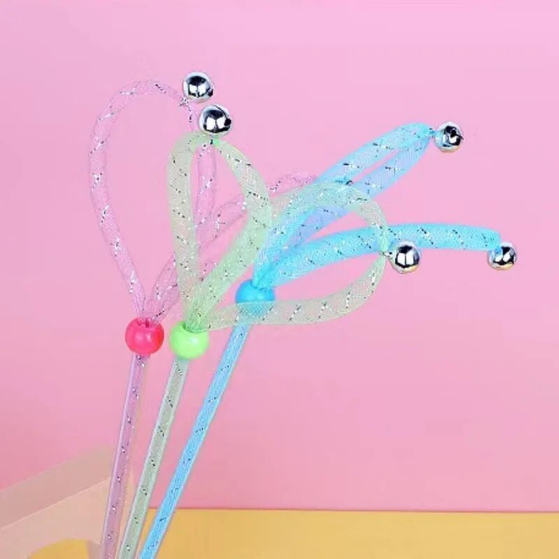 Kaķu rotaļlieta Kaķu nūjas Jauki bantīšu kaķu rotaļlietas Interaktīvas spalvu rotaļlietas kaķiem Teaser Kodieniem izturīga kaķēnu rotaļlieta ar zvaniņu mājdzīvnieku produkti