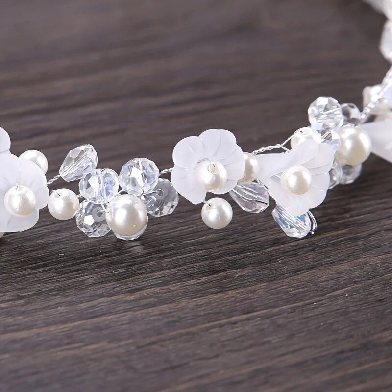 Crystal Pearl Flower Hair Vine Band Galvas lente Tiāra Sievietēm Līgava Meitene Rhinestone Kāzu Kāzu Matu Aksesuāri Rotaslietas Vīnogulājs