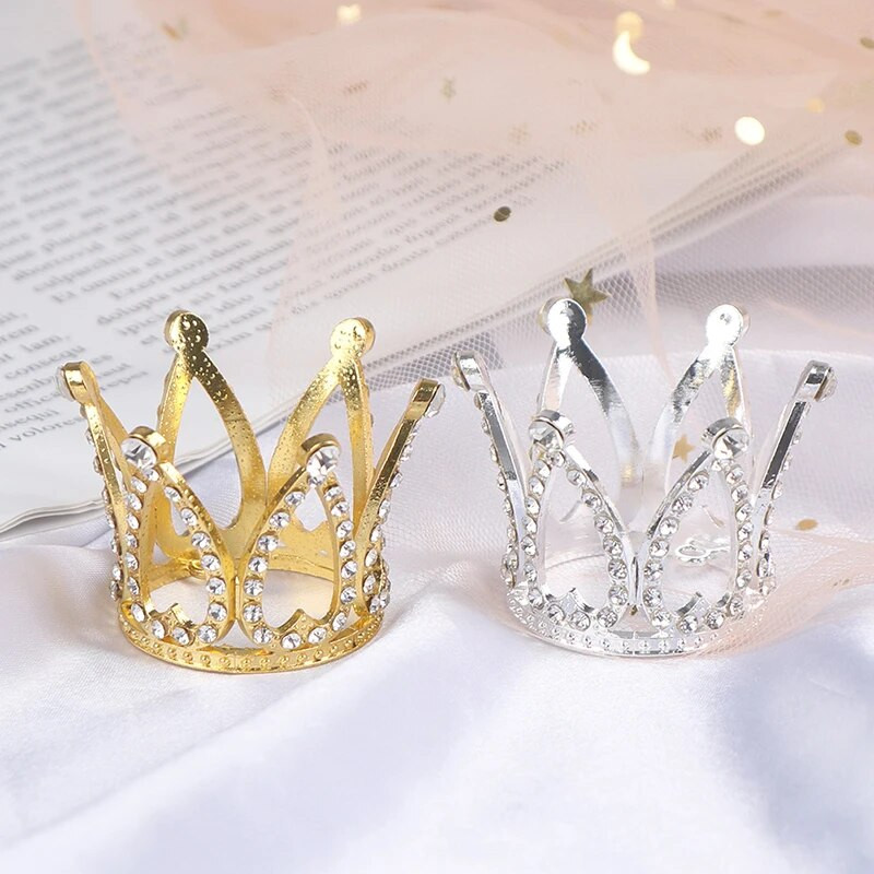 Mini Crown Princess Topper Crystal Pearl Tijara Dječji ukrasi za kosu za vjenčanje Rođendanska zabava Alati za ukrašavanje torti