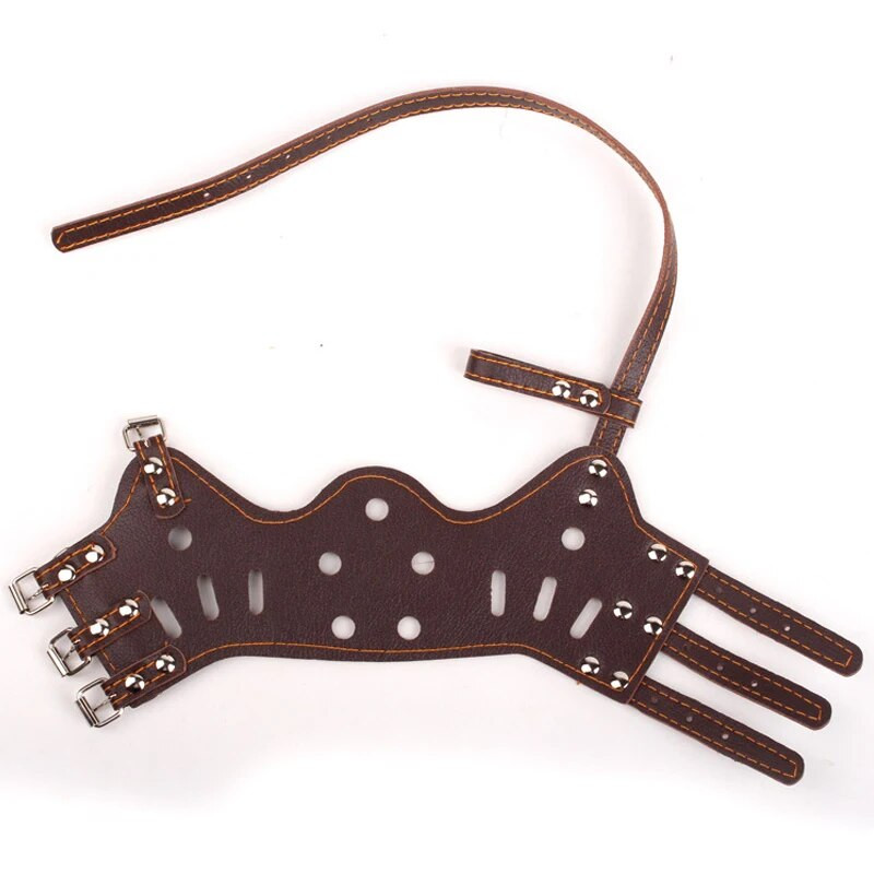 PU-nahast koerakoon Reguleeritav hingav mask väikestele suurtele koertele Suu haukumis-/hammustusvastased närimisohud lemmikloomade treenimiseks