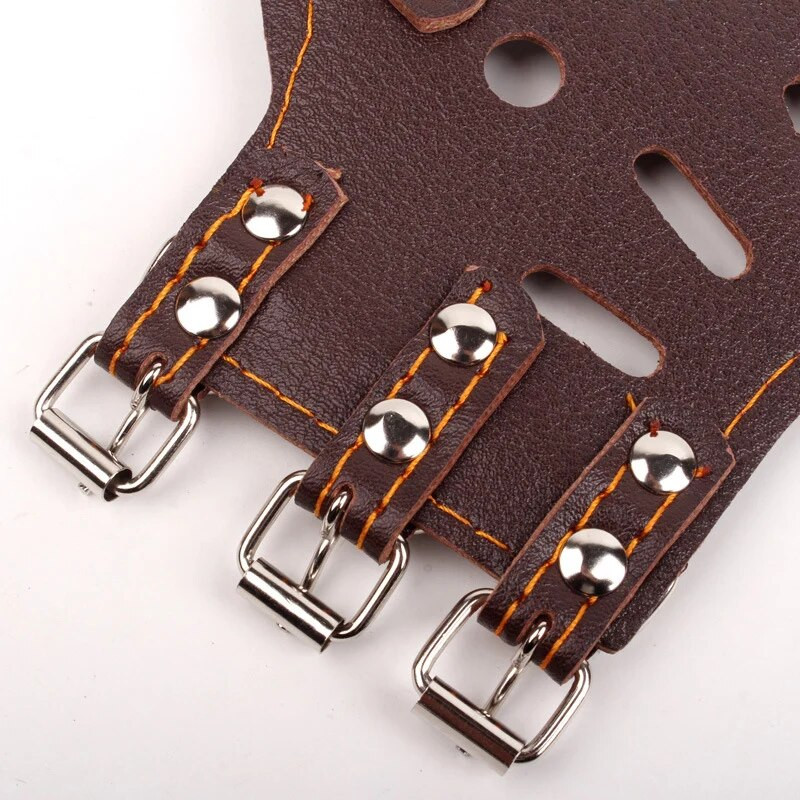 PU-nahast koerakoon Reguleeritav hingav mask väikestele suurtele koertele Suu haukumis-/hammustusvastased närimisohud lemmikloomade treenimiseks