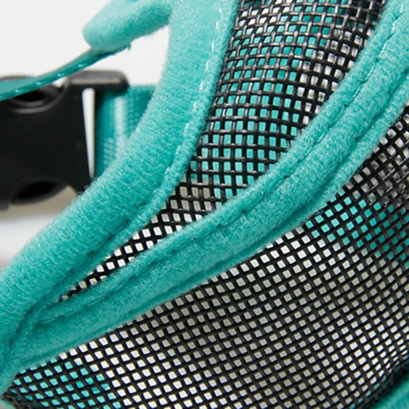 Ρύγχος σκύλου με κοντό ρύγχος Ρυθμιζόμενη μάσκα εξωτερικού χώρου Anti Stop Barking Αναπνεύσιμο διχτυωτό ρύγχος για κατοικίδια Γαλλικά μπουλντόγκ πατημασιές Pekingesees