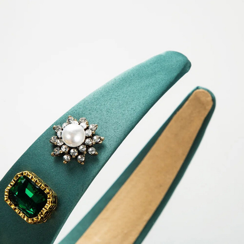 Πέρλες Κοριτσίστικο Κομψό Ταμπεραμέντο Κεφαλόδεσμο με στρας πεταλούδα σε χρώμα αντιολισθητικό φαρδύ άκρο