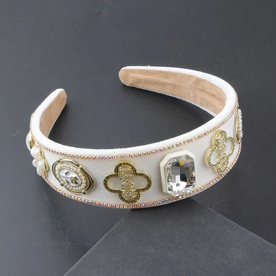 Pokrivala za glavu Nova moda Europski i američki barokni flanel Intarzija s bisernim cvijećem Traka za glavu Ženska lopta Prekrasna kosa865