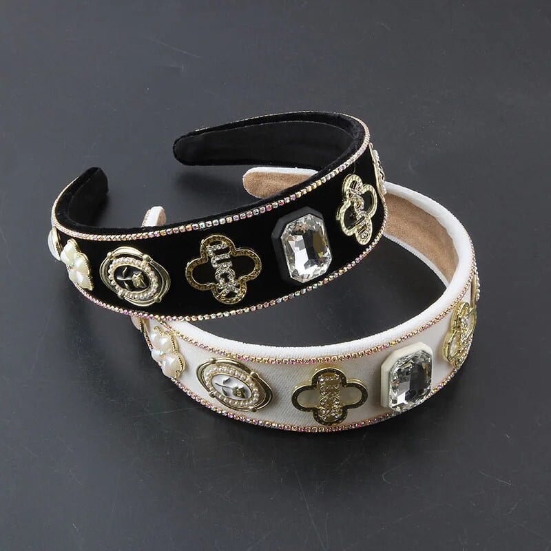 Pokrivala za glavu Nova moda Europski i američki barokni flanel Intarzija s bisernim cvijećem Traka za glavu Ženska lopta Prekrasna kosa865