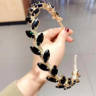 Crystal Rhinestone Bejeweled galvas saite sievietēm ar dzirkstošiem izrotātiem pērlītēm Boho melnu lapu matu lente Modes aksesuāri meitenēm