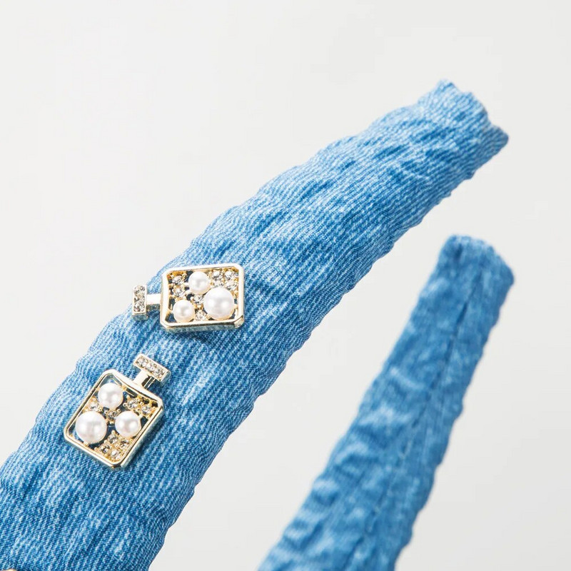 Retro džinsa auduma Devil`s Eye galvas saite sieviešu sakausējuma sirds formā ar dimanta pērļu matu aksesuāriem