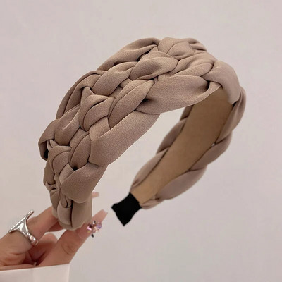 Bohēmijas krāsaina satīna bize