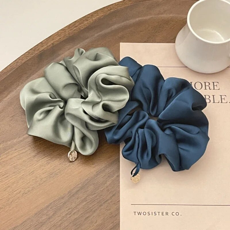 Satin Silk Hair Scrunchies Black Hair Saites Meitenēm un Sievietēm Scrunchie Vienkrāsains matu aksesuāri Scrunch matu sprādzes sievietēm