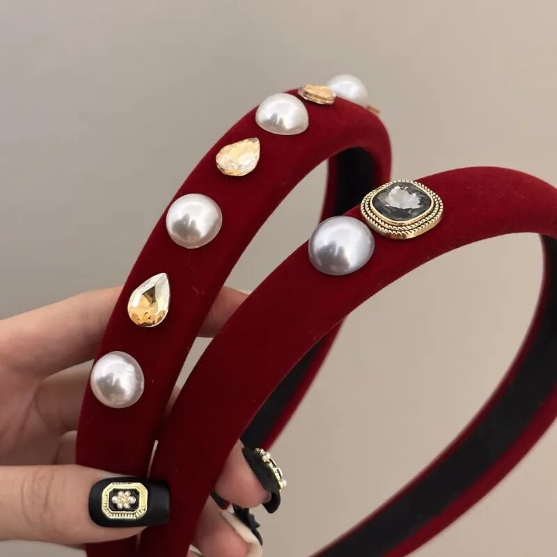 Πρωτοχρονιάτικο κόκκινα μαλλιά γυναικεία μαργαριταρένια μπάντα μαλλιών φθινόπωρο και χειμώνα υψηλής αίσθησης φουρκέτα στολίδι Αξεσουάρ κεφαλιού