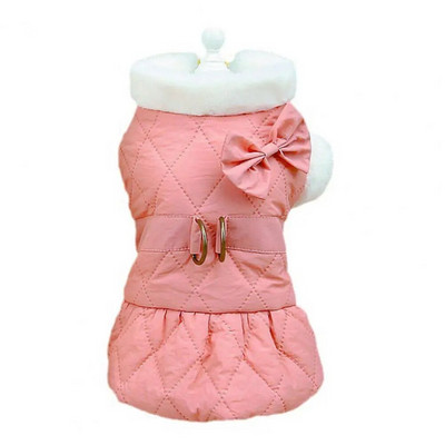 Mājīgs, stilīgs, silts suņa mētelis, ūdensnecaurlaidīgs atstarojošs flīss, oderēts ar bantītes rotājumu, pārnēsājams vilces gredzens mājdzīvnieku ziemas jaka