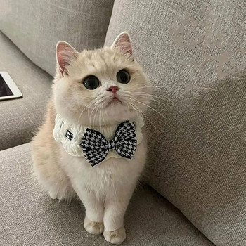 Симпатична котешка яка с дантелен дизайн, украса с панделка. Мека удобна яка с копчета за домашни любимци за котки