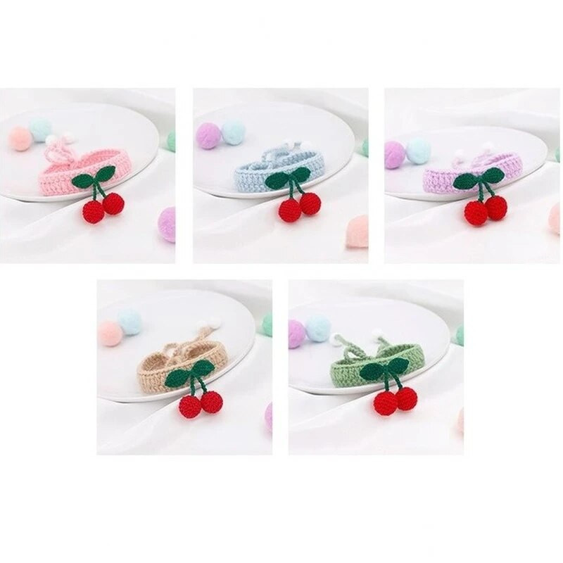 Κερασόκολα για γάτες Πλεκτό κολιέ με μπάλα για σκύλους κατοικίδιων ζώων Χαριτωμένη ρυθμιζόμενη γραβάτα Χειροκίνητο Kitty Scarf Χριστουγεννιάτικα αξεσουάρ για κατοικίδια