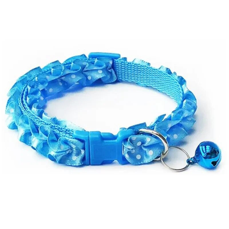 Χαριτωμένο δαντέλα Γλυκό κολιέ για κατοικίδια Κολιέ για σκύλους γάτας με μενταγιόν κουδούνι Ρυθμιζόμενο μικρό μεσαίο σκυλί Προμήθειες για κουτάβι Πόρπη ασφαλείας