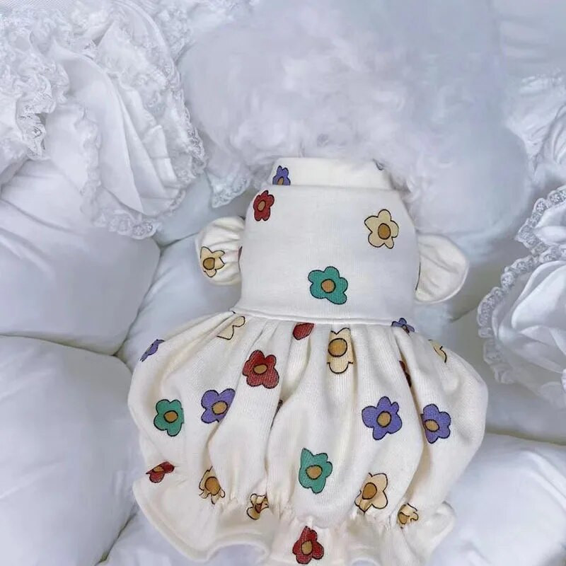 Λουλουδάτο φόρεμα για σκύλους κατοικίδιων ζώων Καλοκαιρινή φούστα για κουτάβι Πριγκίπισσα Μόδα νυφικό για γάτα Χαριτωμένο μαλακό ένδυμα για κατοικίδιο γατάκι Ρούχα για σκύλους Τσιουάουα