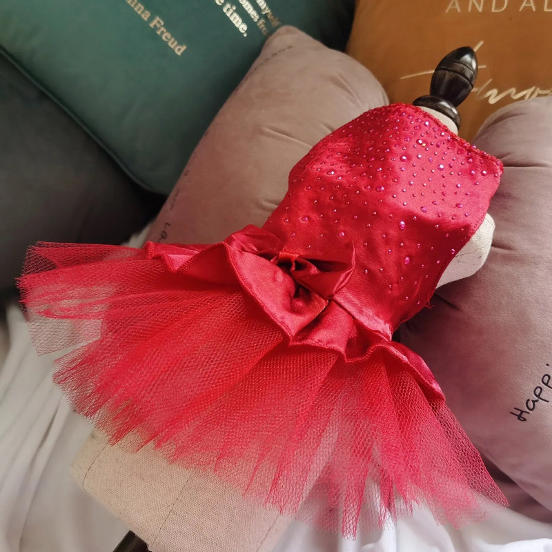 Φόρεμα για σκύλους για κατοικίδια Καλοκαιρινά ρούχα Dot Dog Dress for Dogs Φούστα Καλοκαιρινή Πριγκίπισσα Dog Νυφικά Φορέματα για σκύλους για μικρά σκυλιά