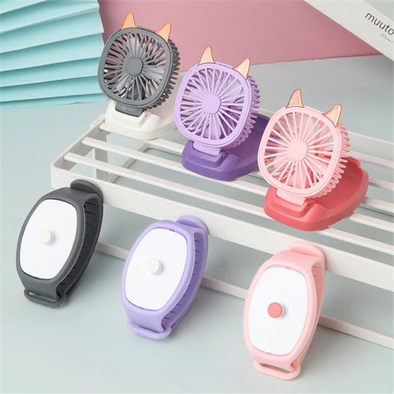 Cartton Cat Design hordozható csuklópántos mini óra kézi ventilátor USB töltés kis újratölthető ventilátorok színes LED lámpákkal