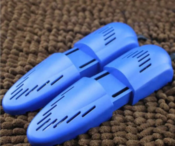 Безплатна доставка Race Car Shape Voilet Light Сушилня за обувки Протектор за крака Ботуш Мирис Дезодорант Устройство за изсушаване Обувки Сушилня Нагревател