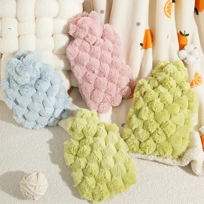 Ziemas karstā ūdens pudele gultai, silts vēders, multfilma roku sildītājs, piepildīts ar sprādziendrošu pārnēsājamu karstā ūdens maisiņu