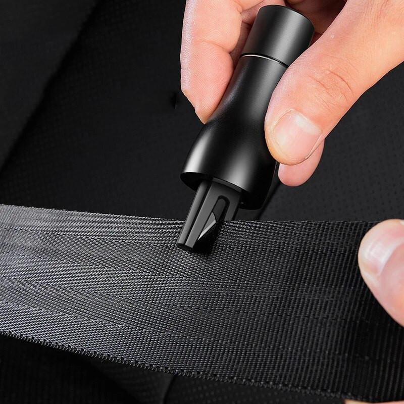 2 in1 Auto drošības āmurs Metāla logu lauzējs Dzīvības glābšanas āmurs Iebūvēts drošības jostas griešanas nazis Automašīnas avārijas pašapkalpošanās rīki