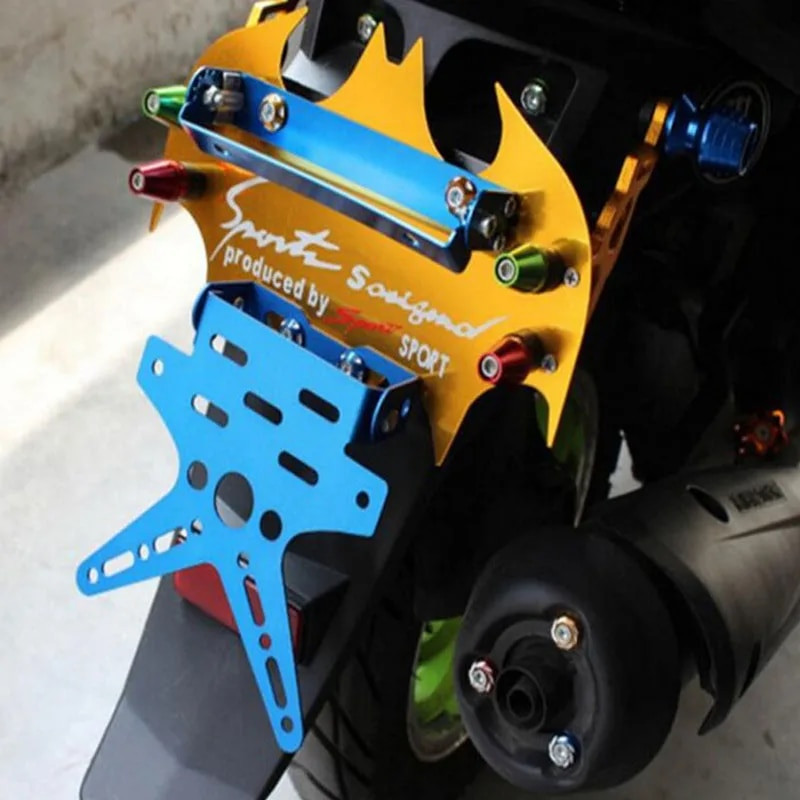 Πλαίσιο πινακίδας κυκλοφορίας μοτοσικλέτας Τροποποιημένα ανταλλακτικά εξαρτήματα μοτοσικλέτας Universal κράμα αλουμινίου με ρυθμιζόμενη γωνία πινακίδας κυκλοφορίας