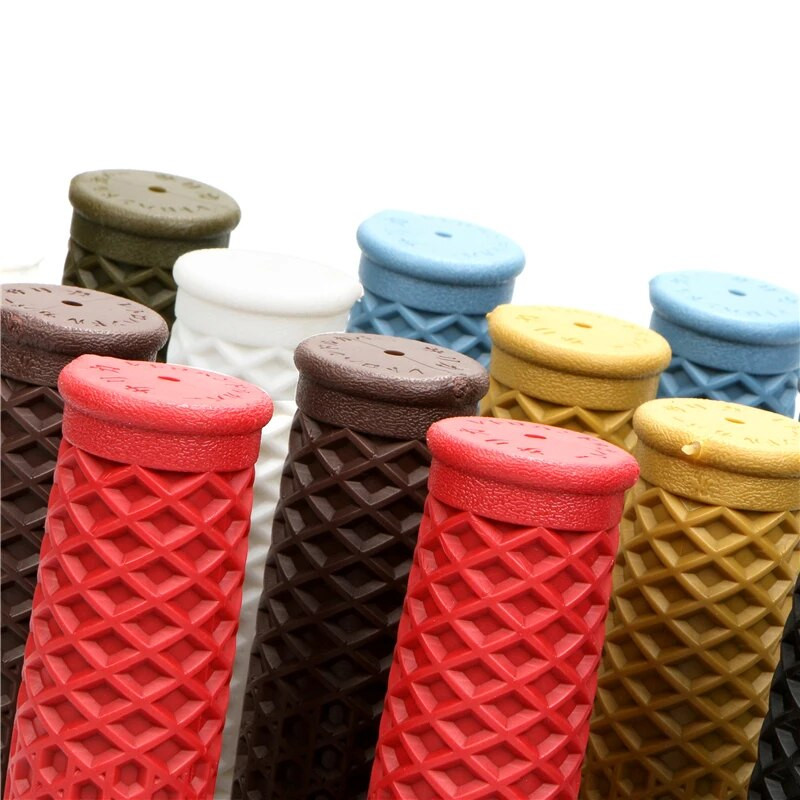 1 pāris universāls 22 MM klasisko vintage motociklu rokturu pārsegs Harley Yamaha vintage motorollera motocikla roktura gumijas uzmavu komplektam