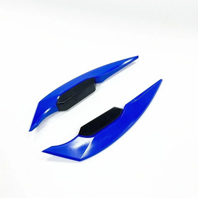 1 pāris universālā motocikla spārna aerodinamiskā spoilera dinamiskā spārna ar lipīgu dekorācijas uzlīmi motocikla skrejritenim