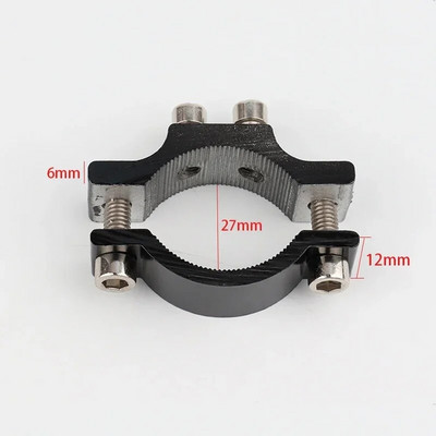 Motociklo E-dviračio priekinių žibintų prožektorių tvirtinimo fiksuoto spaustuko laikiklio spaustukas Aliuminis sidabro spalvos motociklų priedai Honda Dio Af18