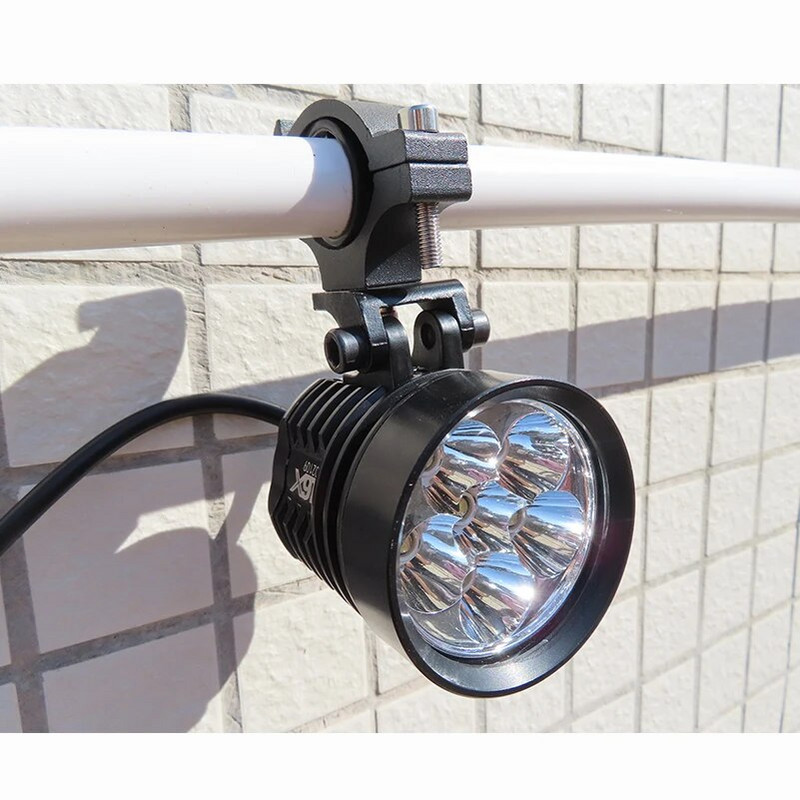 2 gab. Universālā motocikla priekšējo lukturu kronšteina caurules dakšu skavas turētāja komplekts Stūres automašīnas darba gaismas motocikla prožektora kronšteins